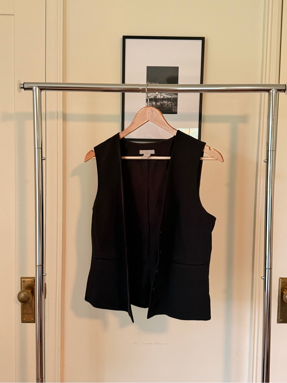 H&M Black Sleeveless Tailored Top